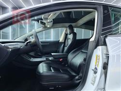 تسلا موديل 3